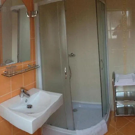 Barackvirag Vendeghaz Penzion 3*