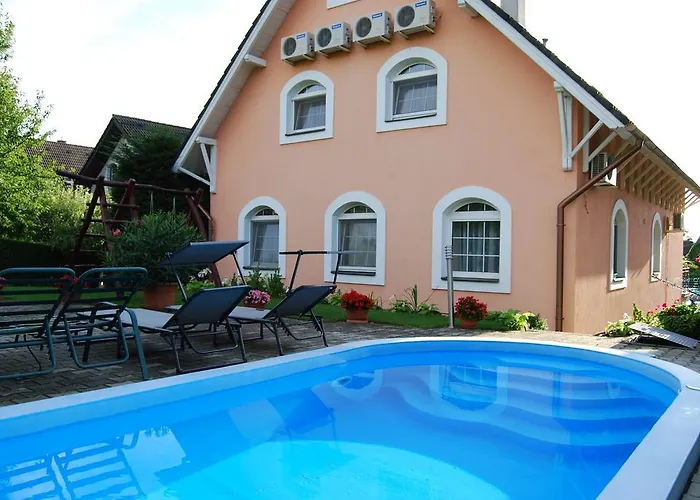 Gasthuis Barackvirag Vendeghaz Tihany