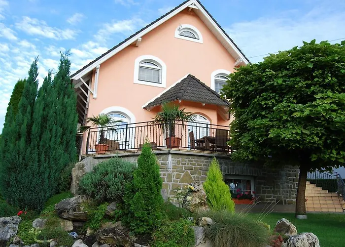 Barackvirag Vendeghaz Gasthof Tihany